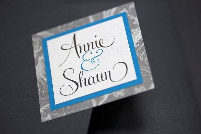 Annie & Shaun - Envelopments pocket folder invitation (outside seal detail).