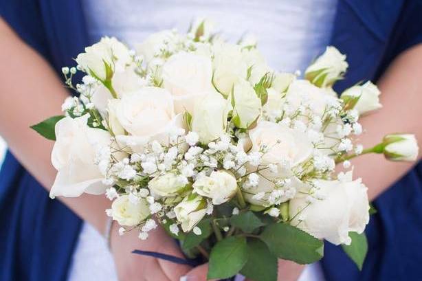 Baby's breath and roses