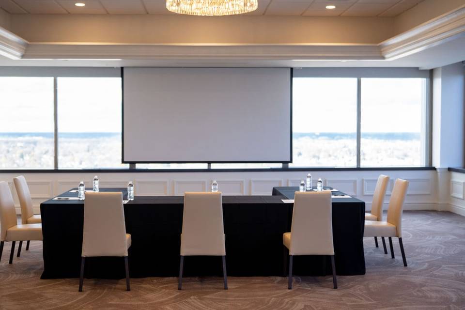 La Vetta, Promenade Room