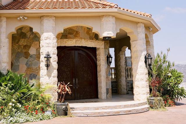 Chateau Escondido