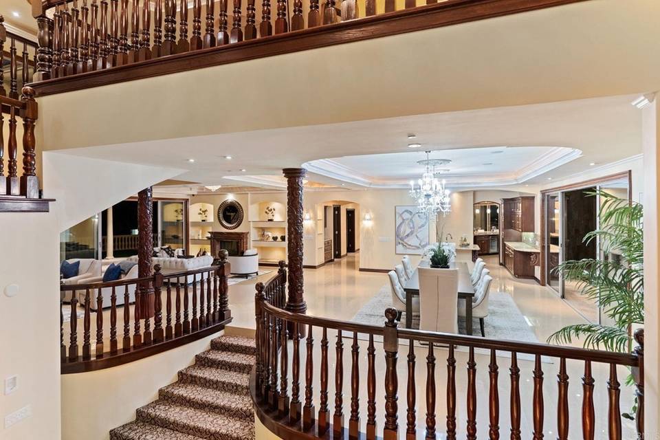 Grand Entry to Living Room