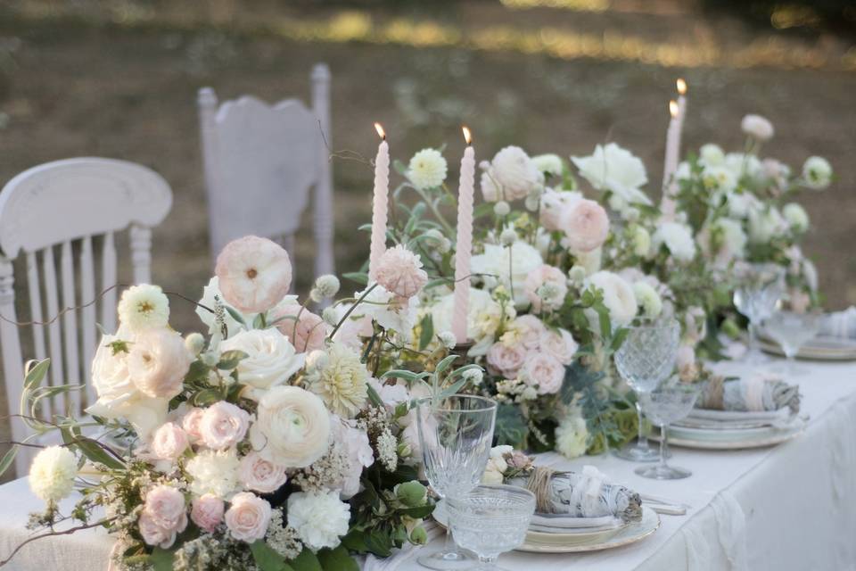 Romantic Tablescape