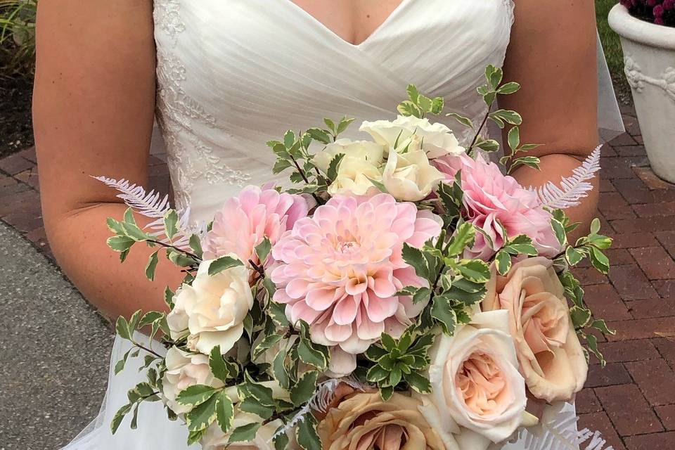 Petite bridal bouquet-