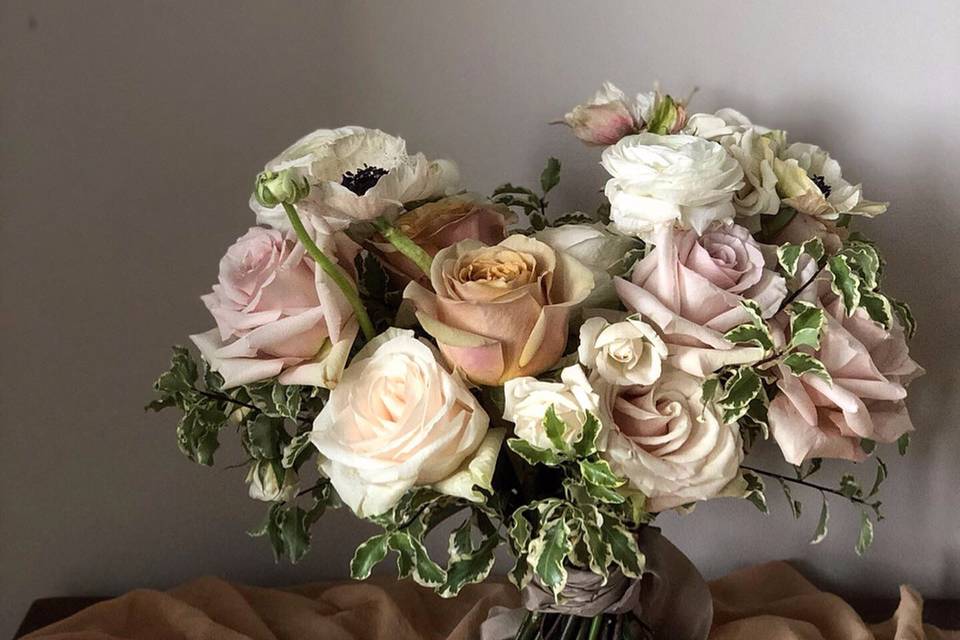 Bridesmaid's bouquet