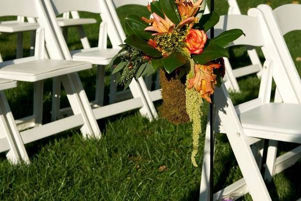 Kacie & Ray Jump's wedding October 2012 at the Wareham's Pond, Kingsmill, Williamsburg.  Flowers by Williamsburg Floral.