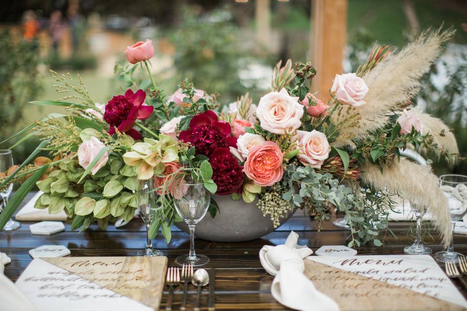 Floral centerpiece