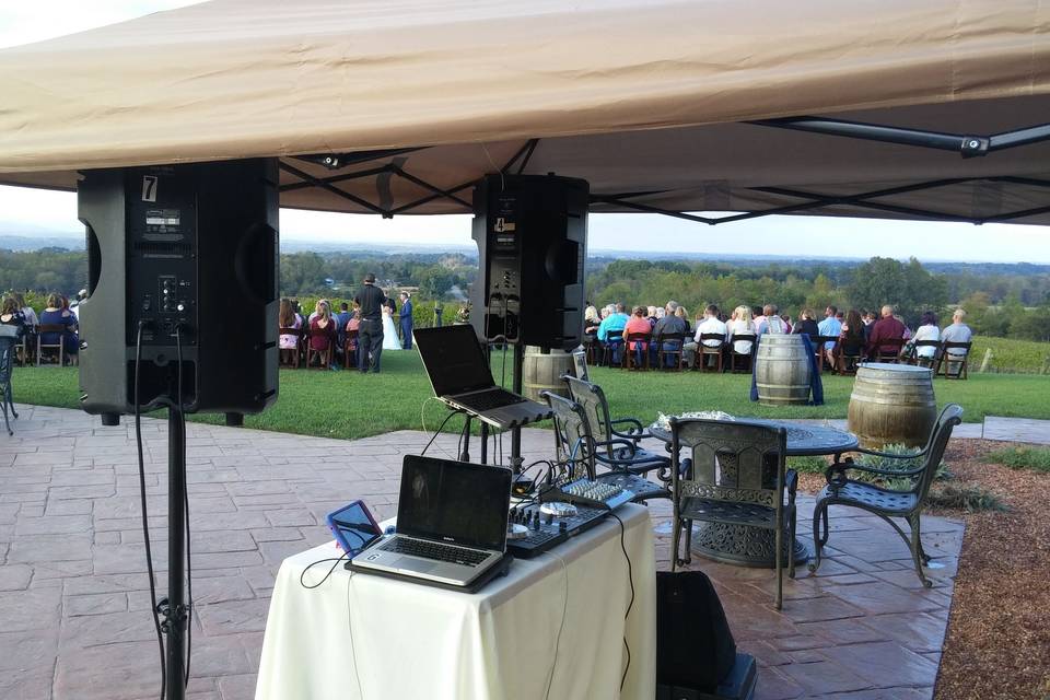 Outdoor ceremony at Raffaldini Vineyards.