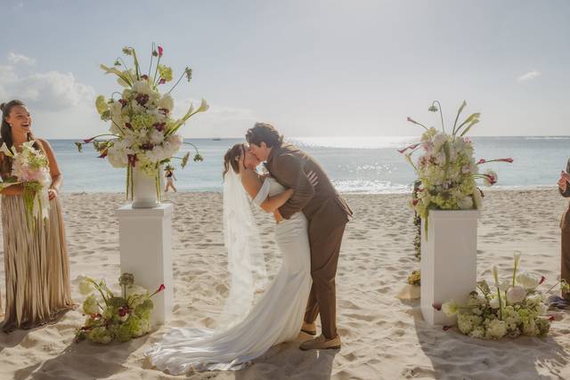 Beach North Ceremony