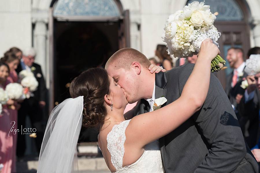 Wedding kiss