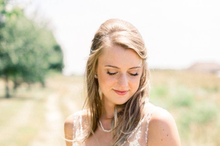 Guest-of-honor holding bouquet