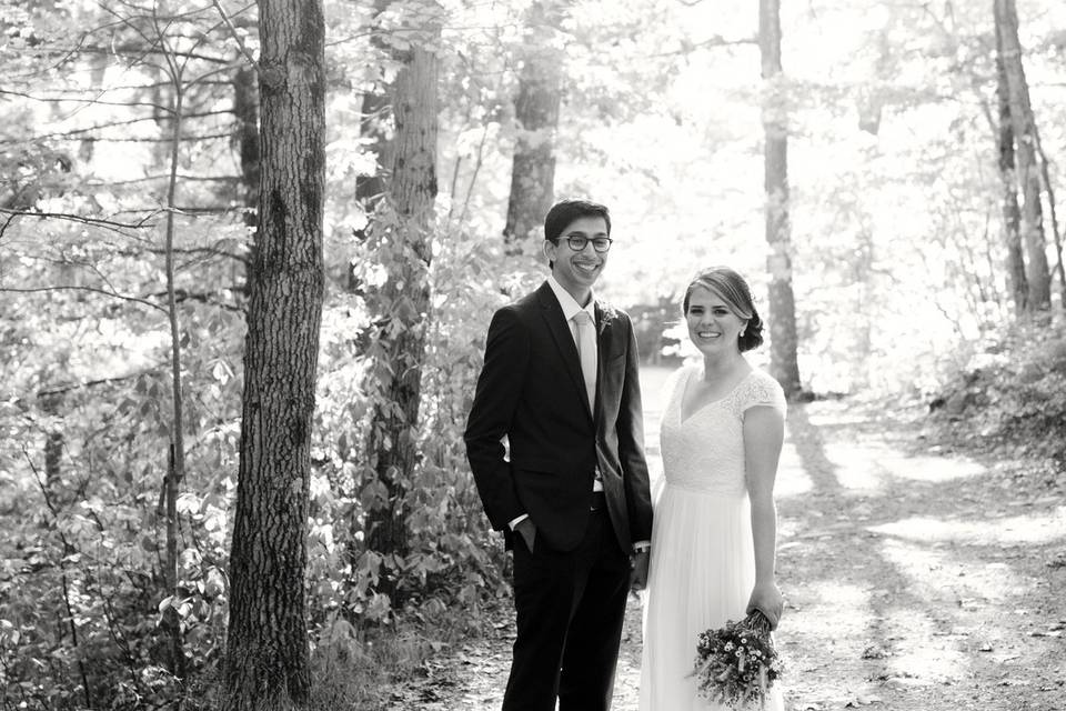 Wedding photos in woods