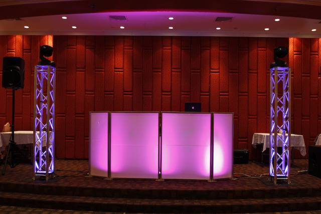 DJ station