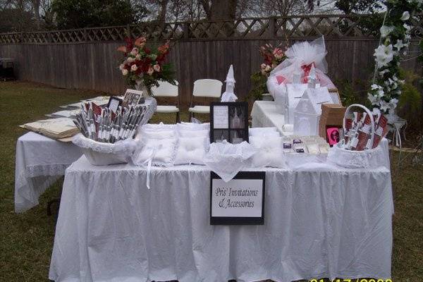 PriS' Invitations & Accessories
