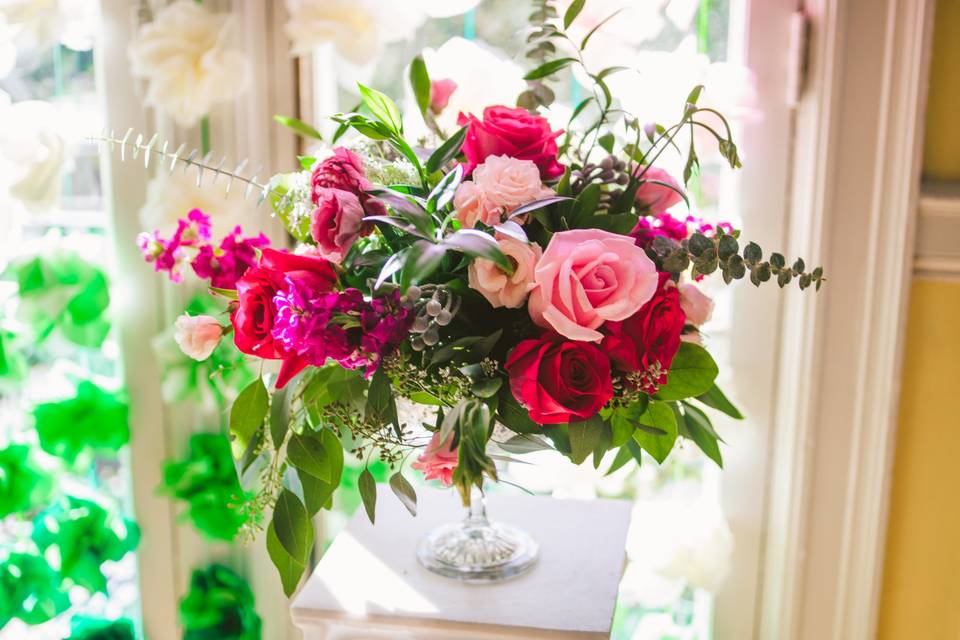 Ceremony floral arrangement