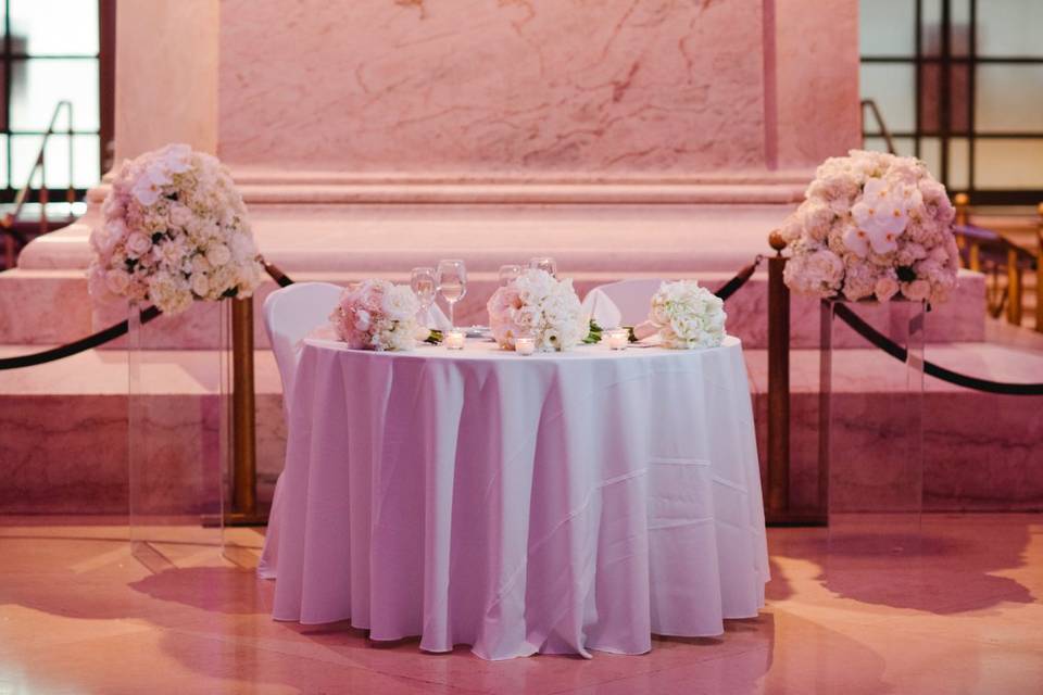 Sweetheart table decor