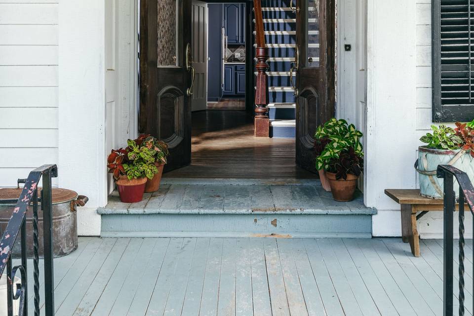 Entry to farmhouse