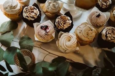 Wedding cupcakes