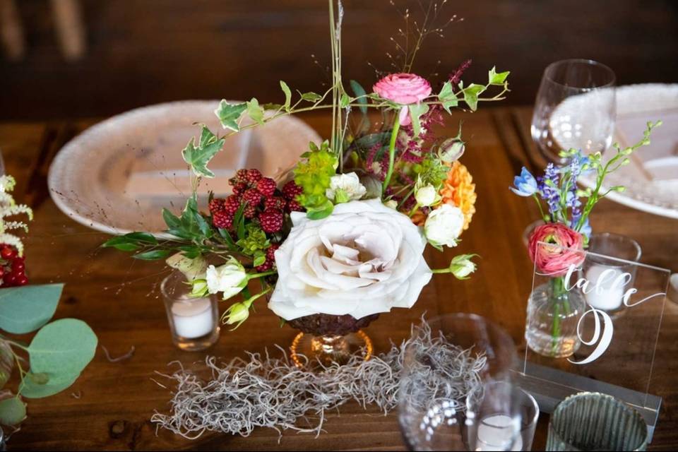 Floral centerpiece