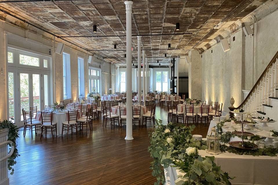 Grande Salon Dinner