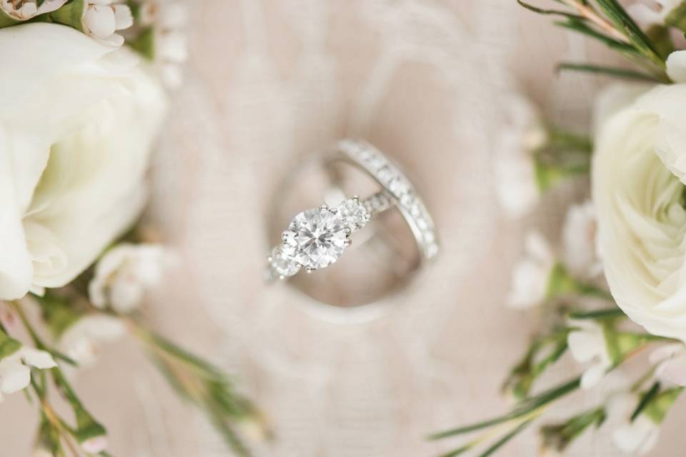 Rings in the bouquet