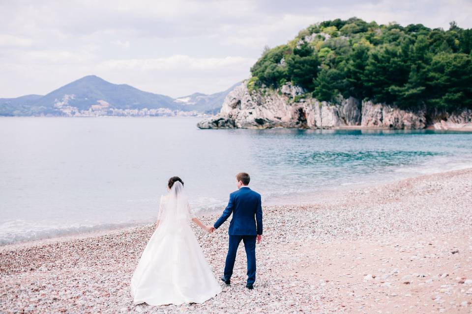 Bride + Beach =