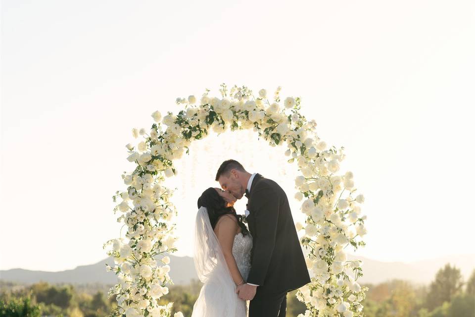 Beautiful black & white weddin