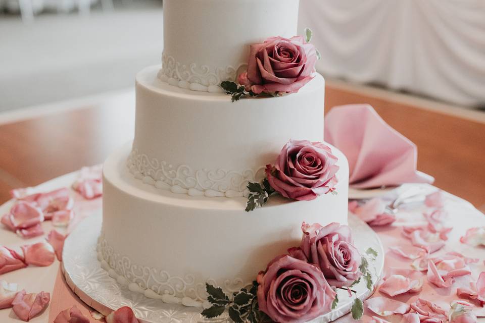 Cake with flowers