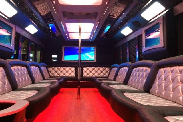 Rockstarz Limousine