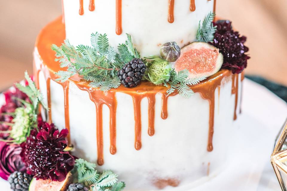 Dripping caramel cake