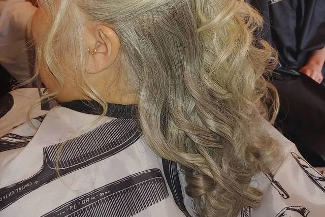 Curly locks