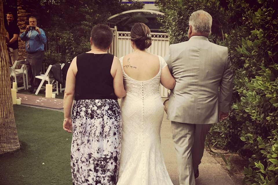 Bride and parents