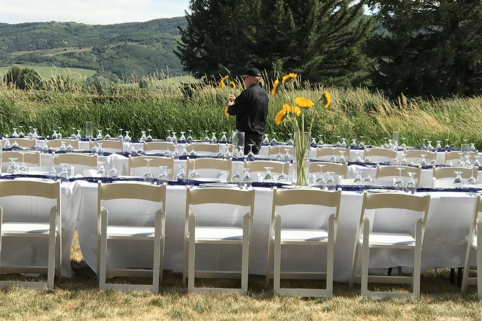 Cake table