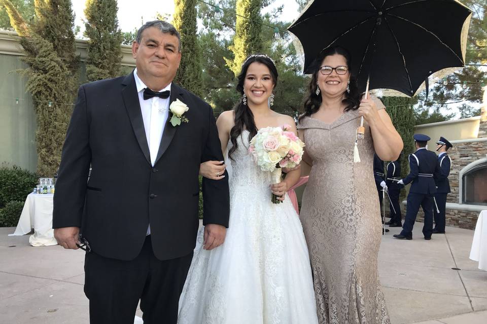 Bride and parents