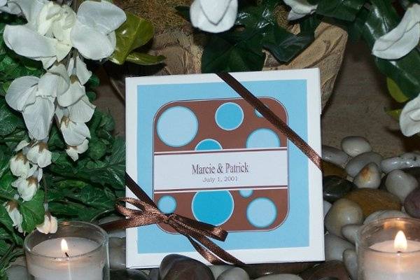 This design can be personalized with your choice of colors along with your name & wedding date.
