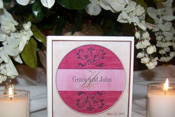 This design can be personalized with your wedding information.
