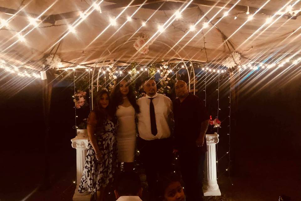 Family wedding picture