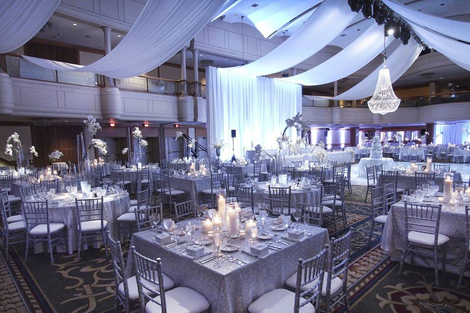 Here are some images from a Wedding we Planned/Coordinated and Decorated. Venue is the Cleveland Renaissance Hotel.