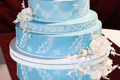 Icey blue wedding cake