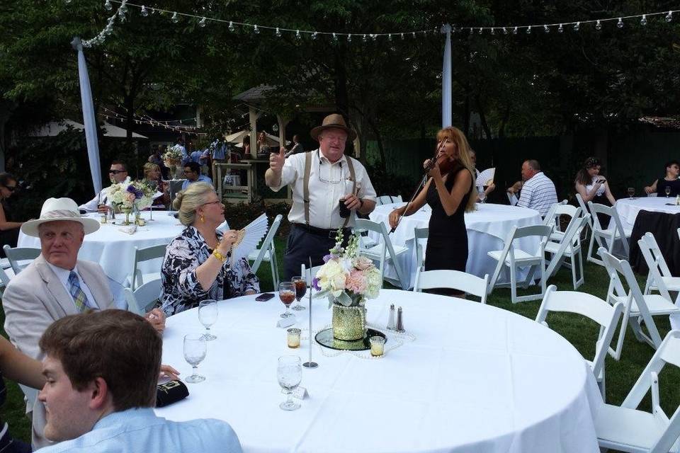 Violinist during the reception