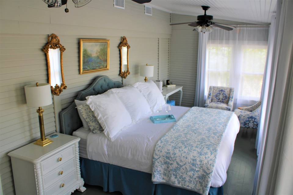 Honeymoon suite