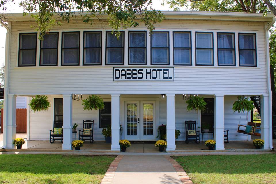 Dabbs Hotel Est 1907