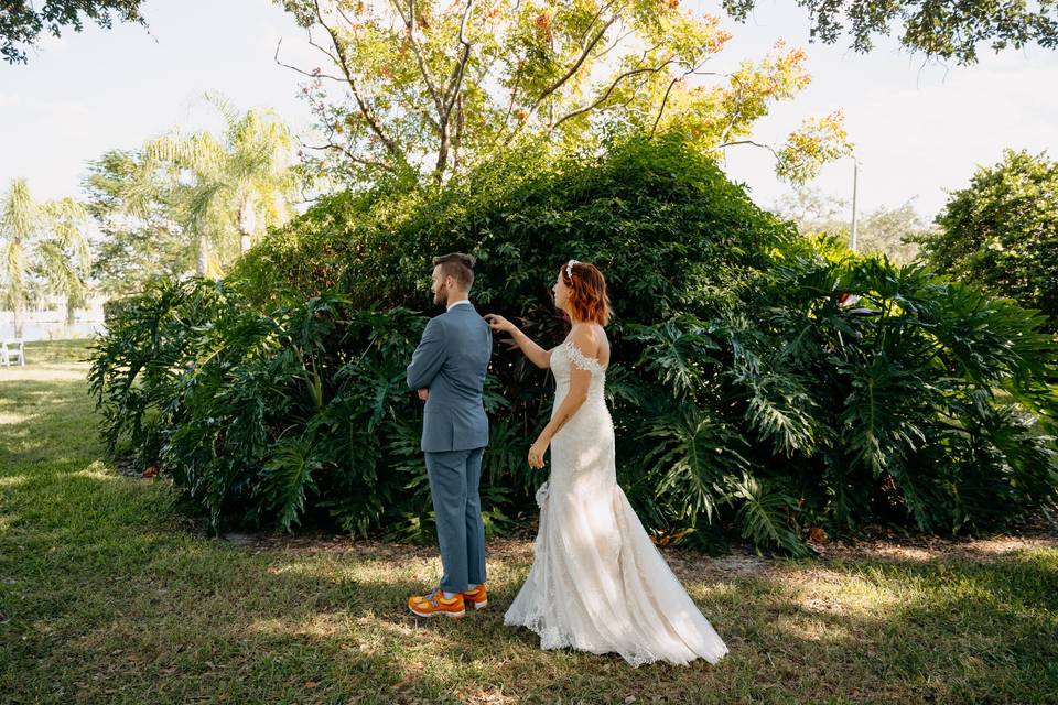 Bride + Groom first look