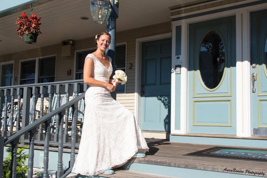 A Martha's Vineyard Bride in front of the Dock Side Inn in Oak Bluffs