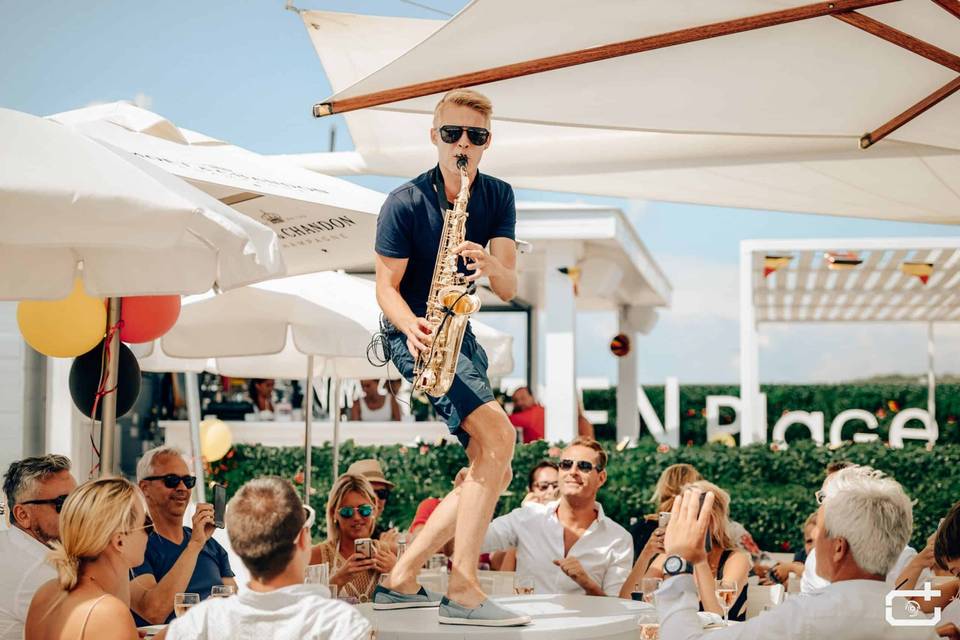 Saxophonist