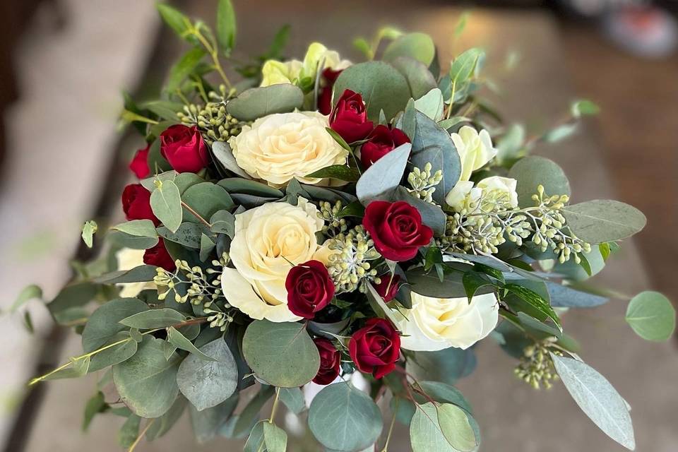 Burgundy & ivory bouquet