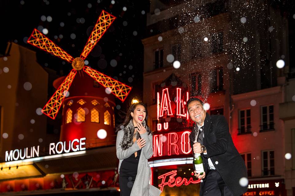 Paris Photographer: Paris engagement photos Moulin Rouge