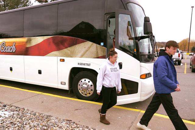 Silver Sand Party Bus / Limousine