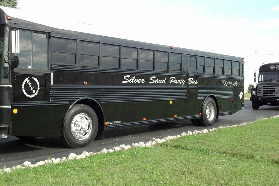 Silver Sand Party Bus / Limousine