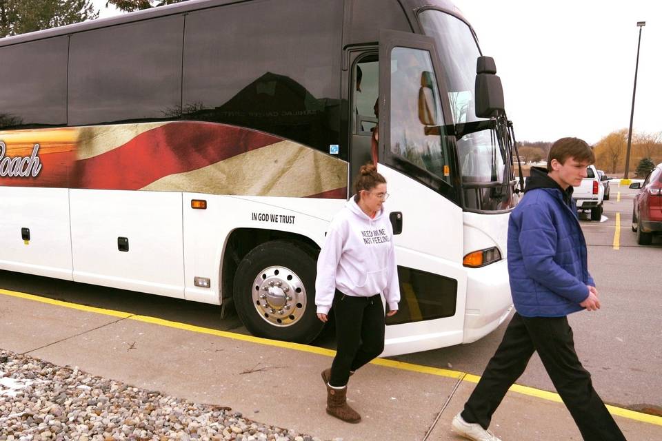 Silver Sand Party Bus / Limousine