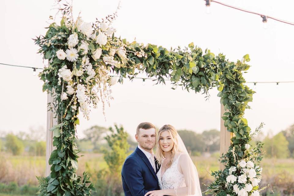 Perfect ceremony arch